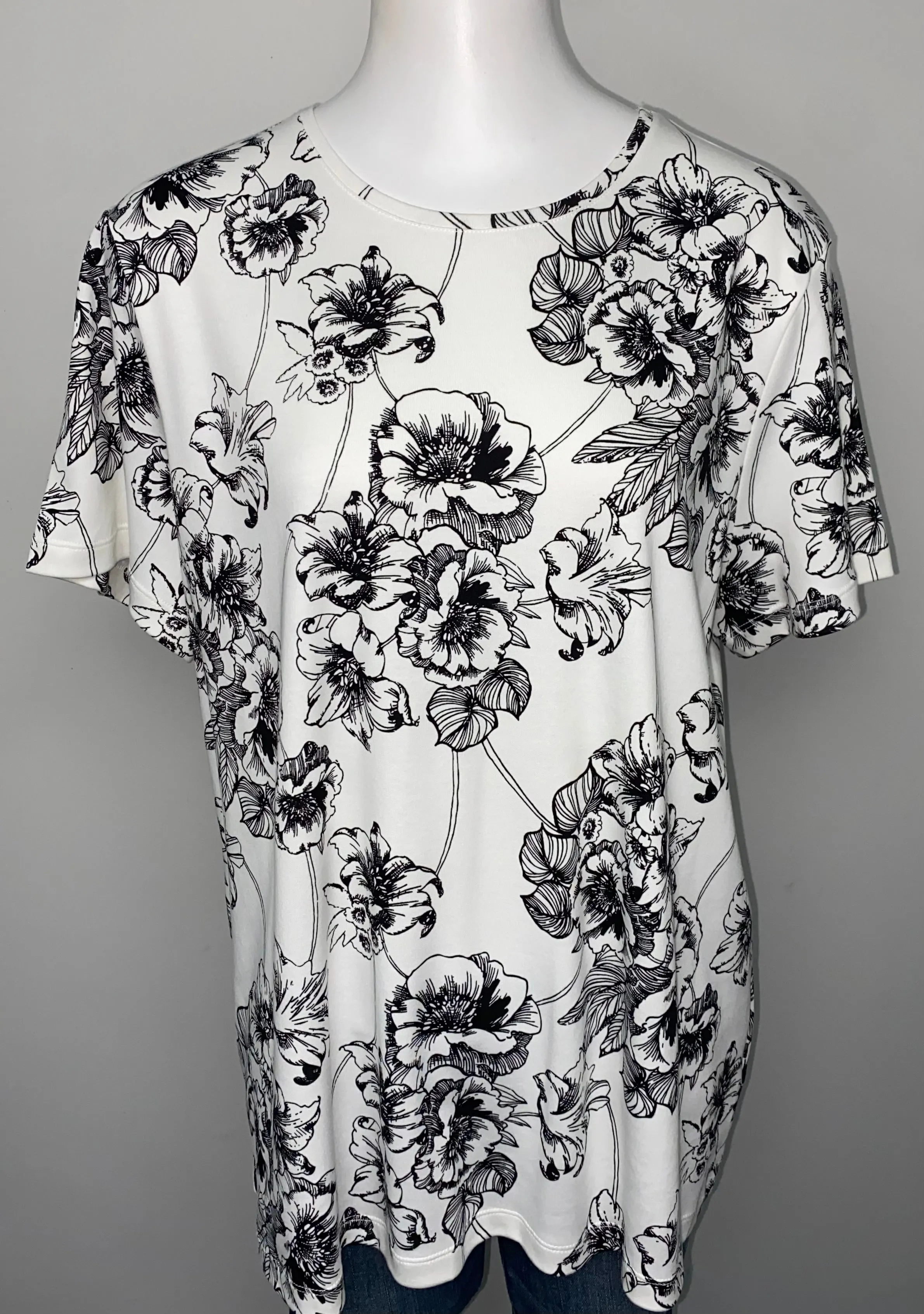 Croft & Barrow Crew Tee NEW!- (1X)