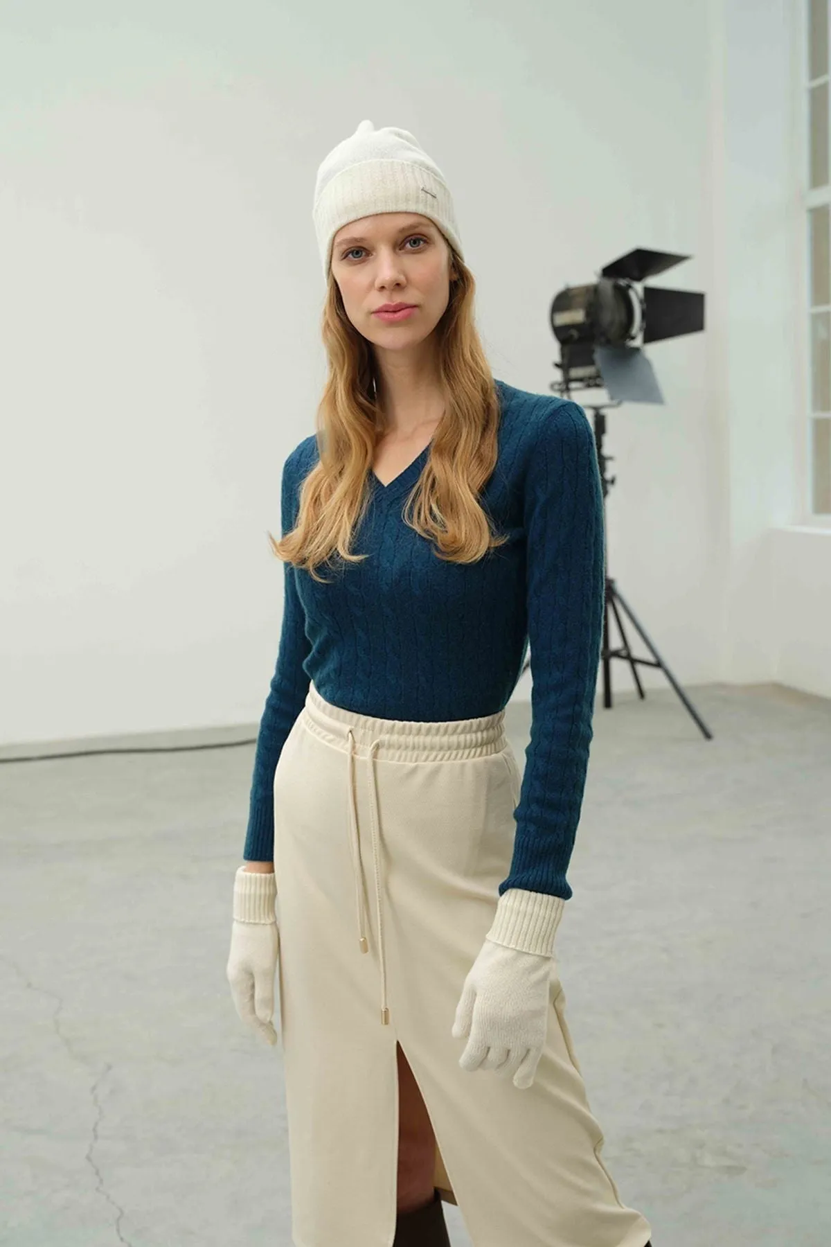Peacock Cashmere and Wool Amelia Women's Sweater